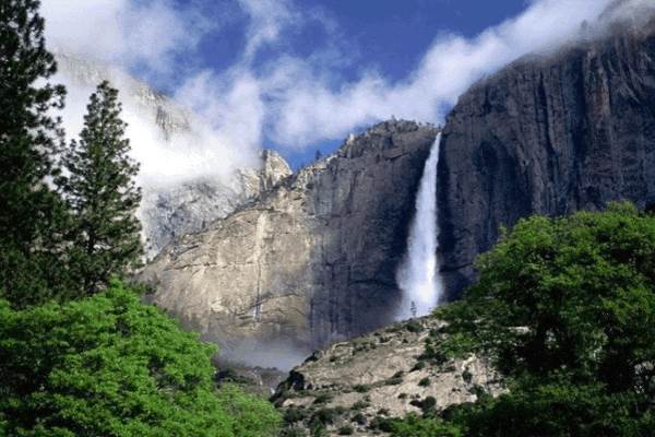 آبشار پار ملی یوسمیتی